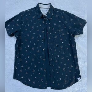 Free Planet Navy Button-Down Polo Shirt – Size Medium, Perfect Condition